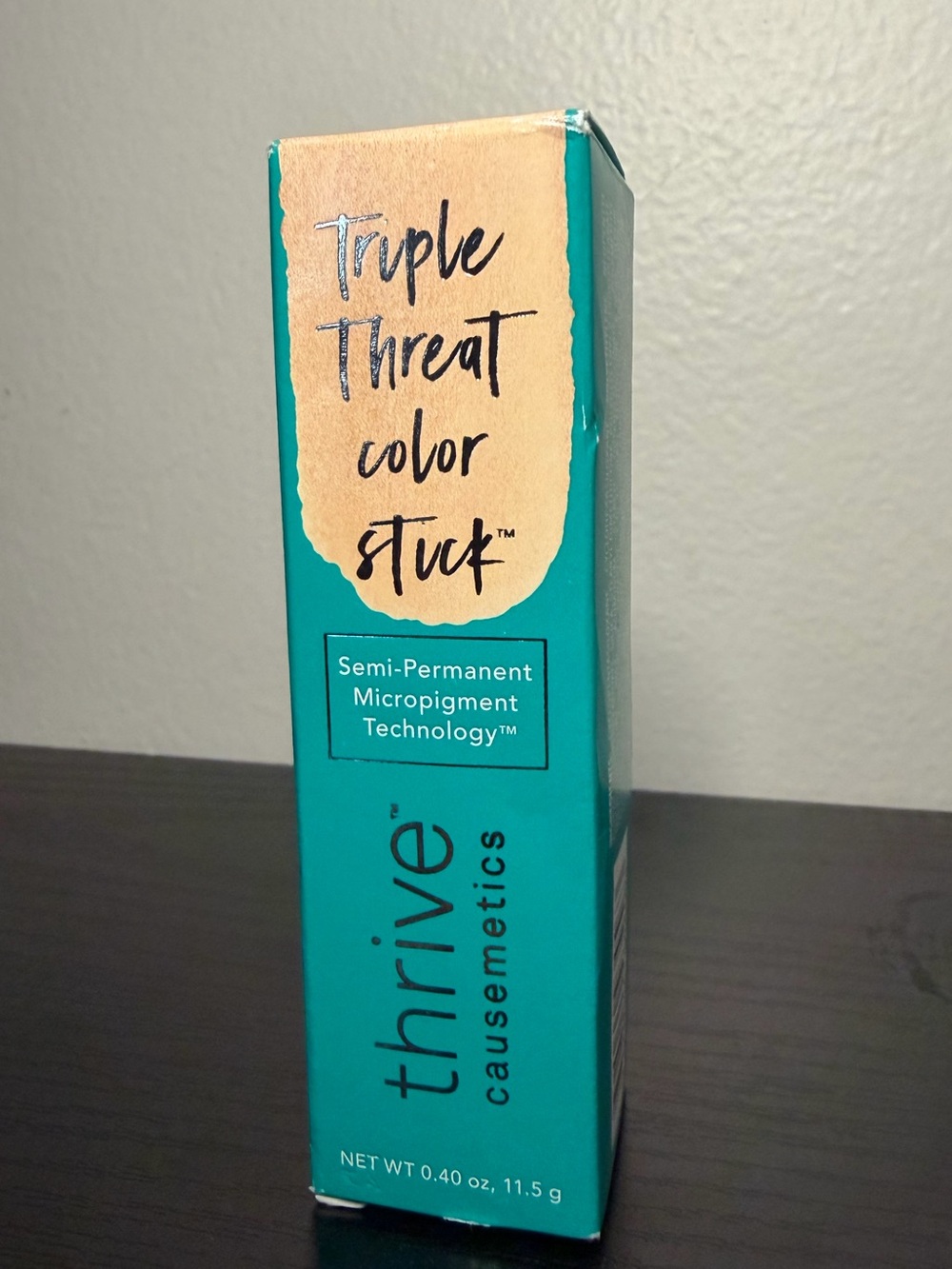 NIB Thrive Cosmetics Triple Threat -Joy (Gold Shimmer) - Picture 1 of 3